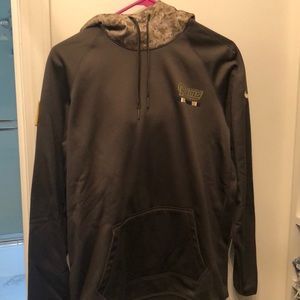 LA Rams Salute to Service Sweatshirt